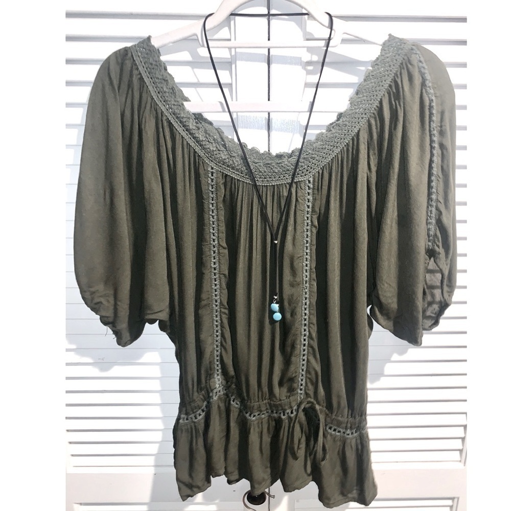 Pinky Olive Green Boho crochet Blouse Women’s Medium